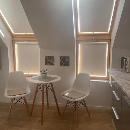 Corner Πανσιόν 4*
