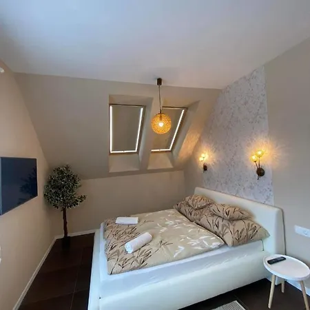 Corner Guest house 4*