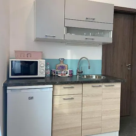 Corner Πανσιόν 4*