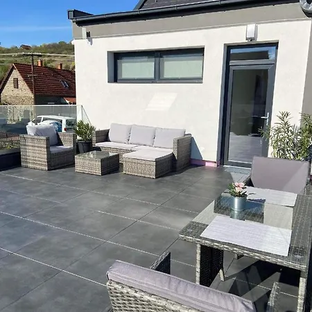 بيت ضيافة Corner 4*