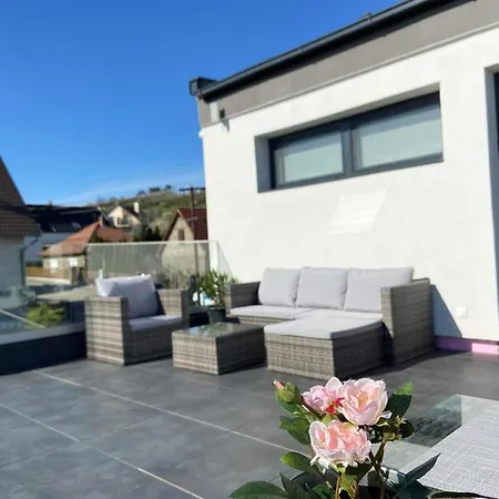 Corner Guest house 4*